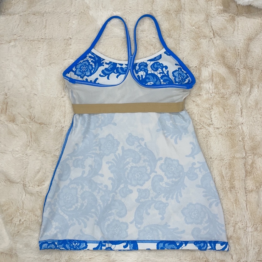 Lulu Lemon Singlet - Picture 6 of 6